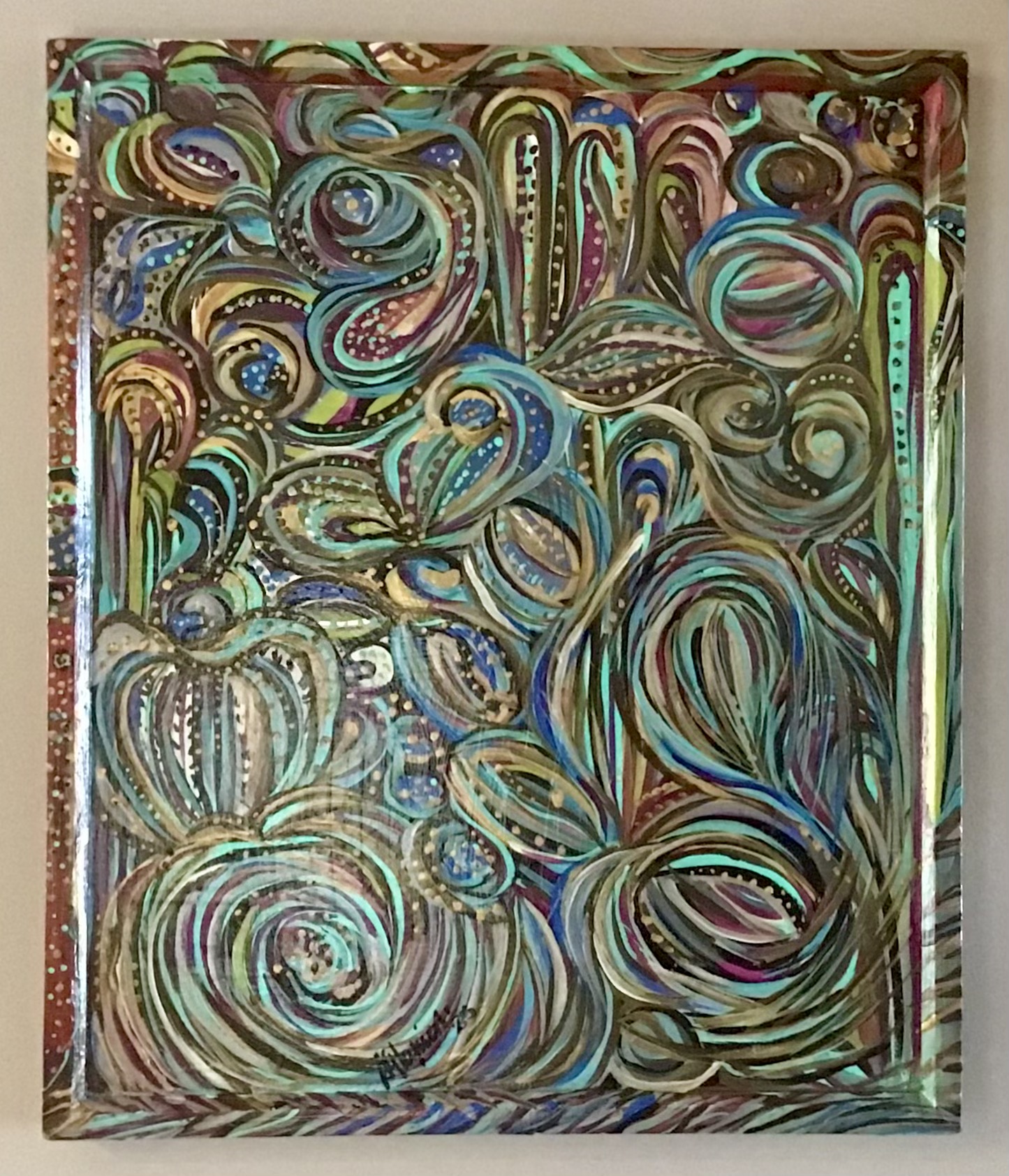 Cette œuvre explore les mouvements invisibles de l’être en transformation. À travers une composition fluide de formes organiques et de teintes terreuses mêlées à des bleus profonds et des violets introspectifs, Métamorphose intérieure traduit le passage d’un état à un autre — une mutation intime, parfois chaotique, souvent libératrice. Beauce Québec 